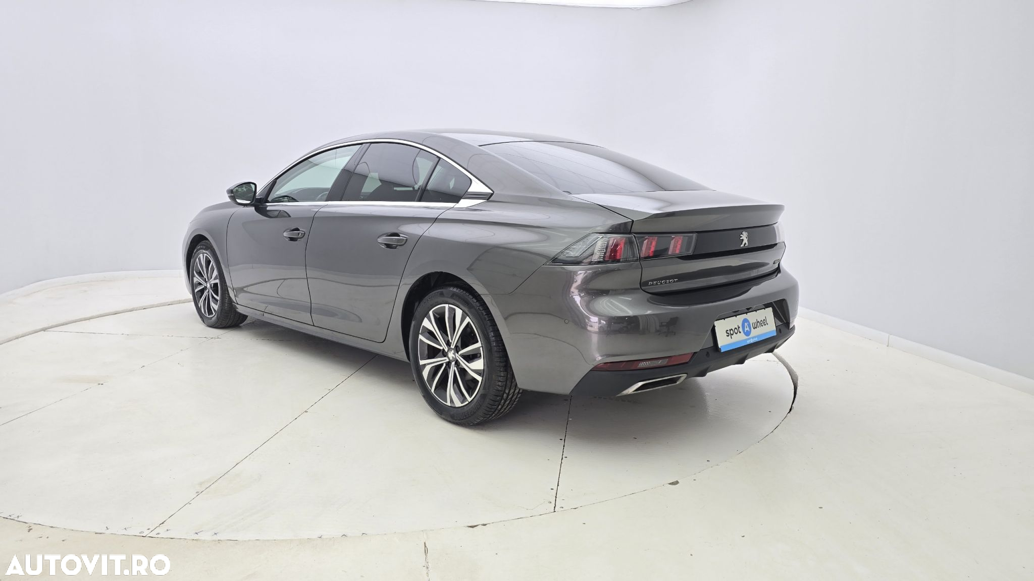 Peugeot 508 - 8