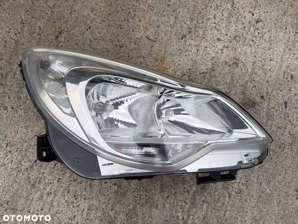 OPEL CORSA D po lifcie Reflektor lampa przednia prawa Lifting - 4