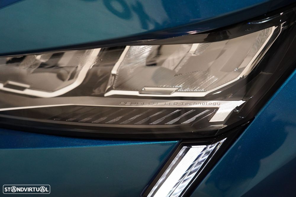 Peugeot 408 1.2 PureTech Allure EAT8 - 40