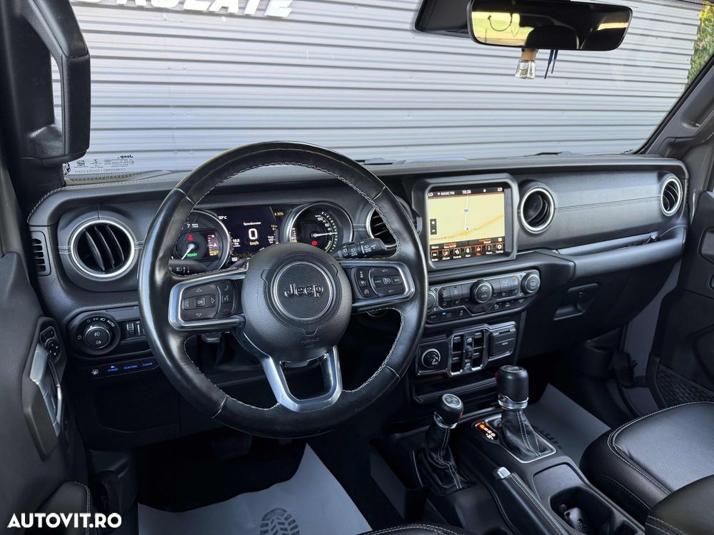 Jeep Wrangler 2.0 4xe AT8 PHEV Sahara - 11
