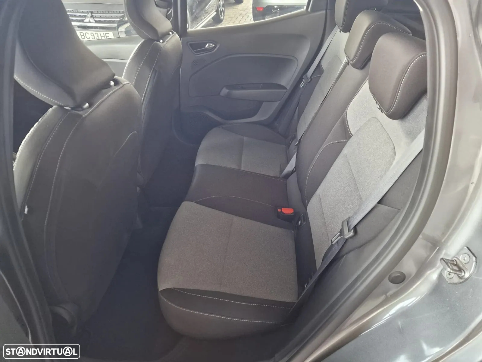 Mitsubishi Colt 1.0 MPI Kyoto - 6