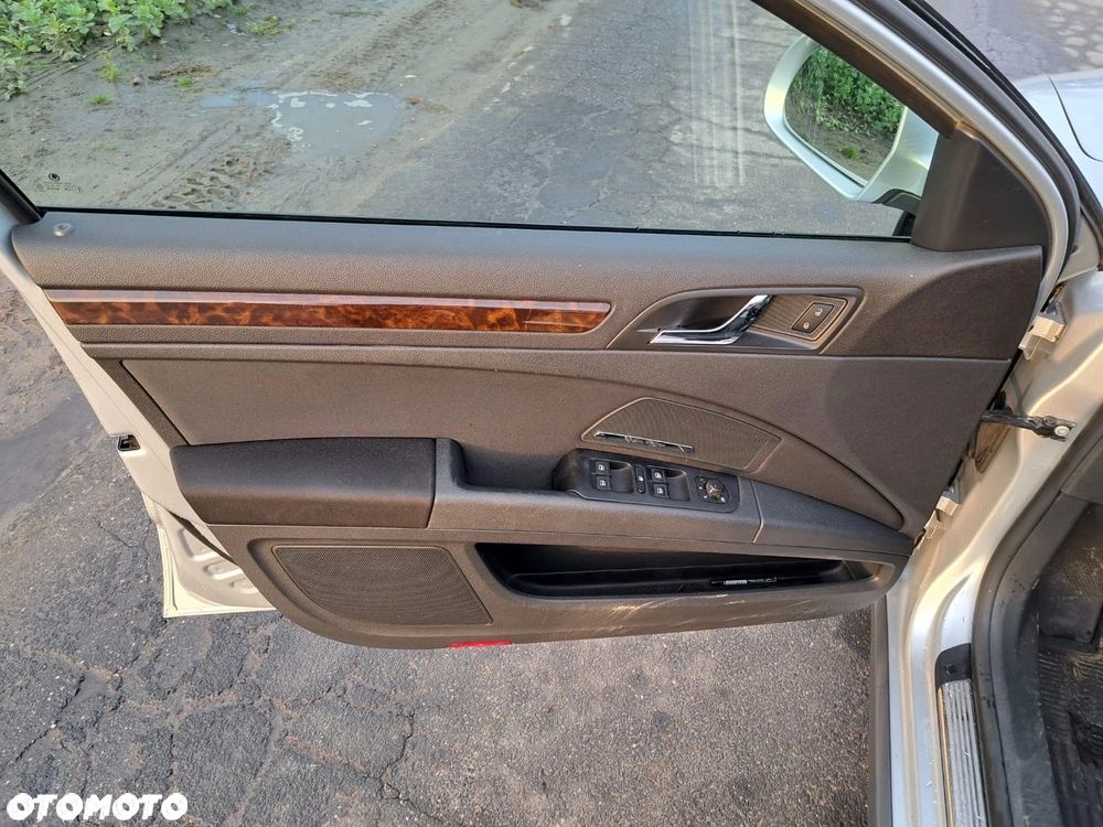 Skoda Superb 2.0 TDI Platinum Outdoor - 21