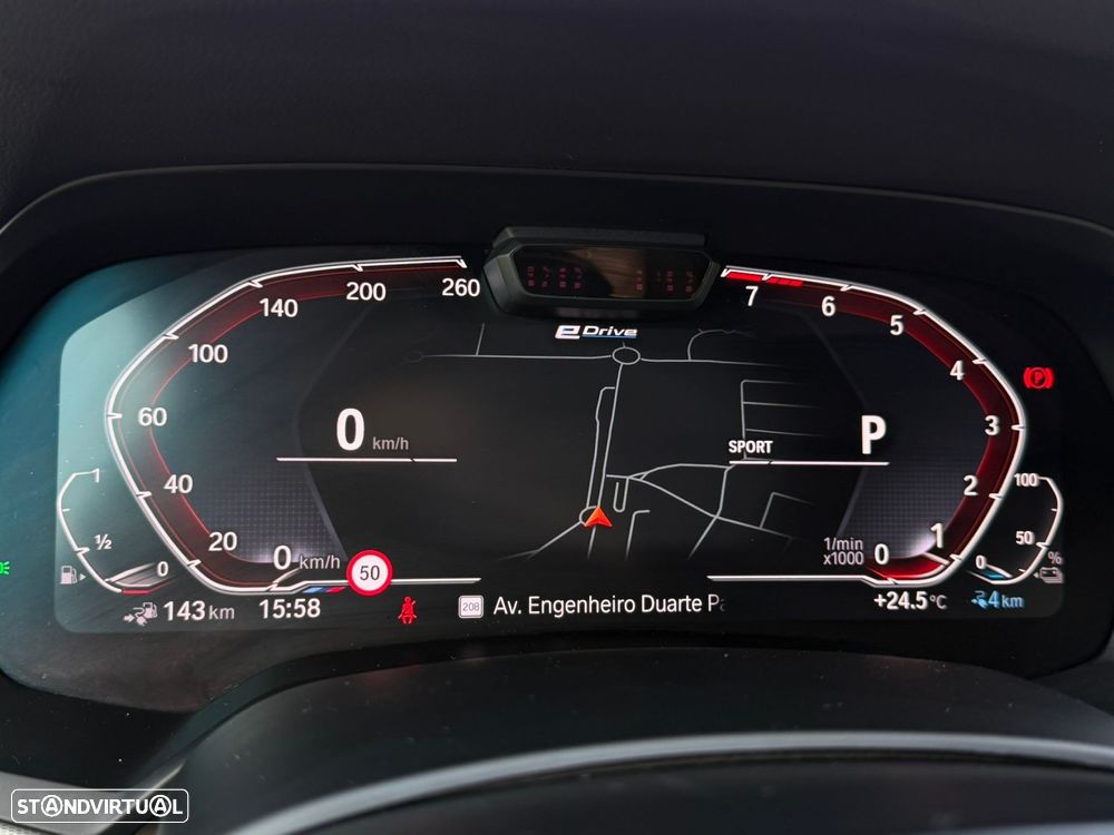 BMW X5 45 e xDrive Pack M - 34