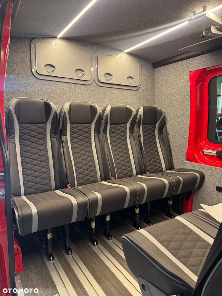 Volkswagen Crafter - 10