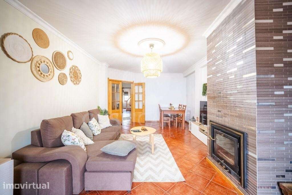 Apartamento T3 com Garagem à Venda em Marco de Canaveses - Grande imagem: 4/26