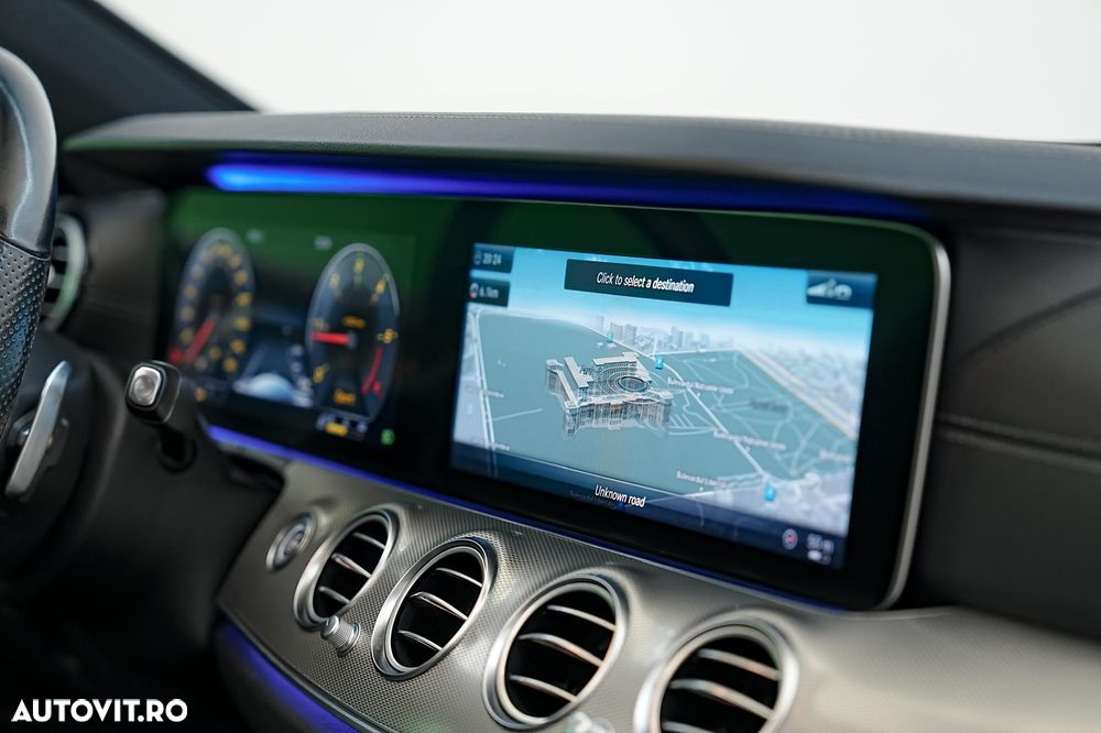 Mercedes-Benz E - 18