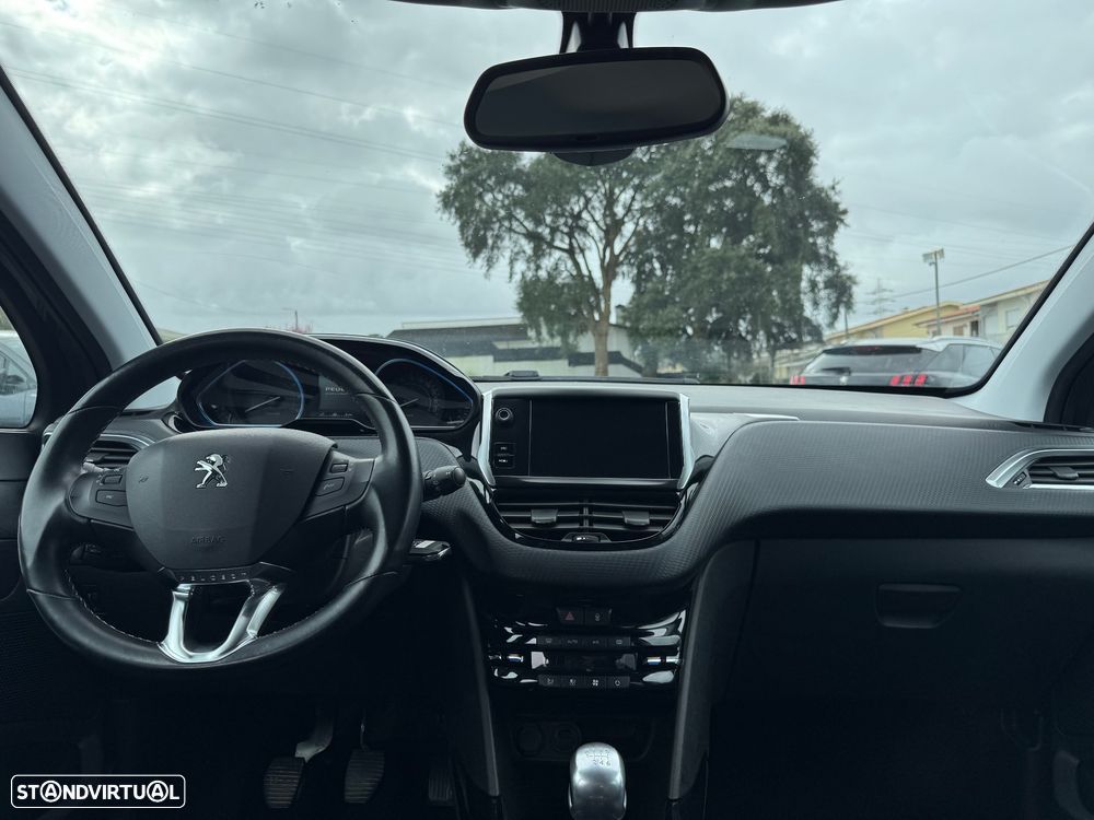 Peugeot 2008 PureTech 110 Stop&Start Allure - 6