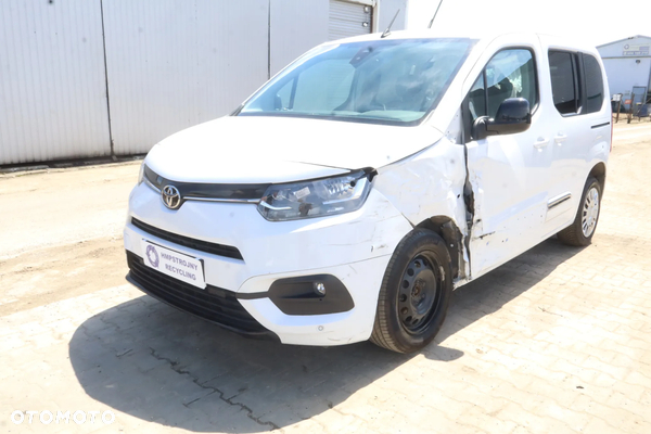 Toyota Proace City Verso 1.5 D-4D Business