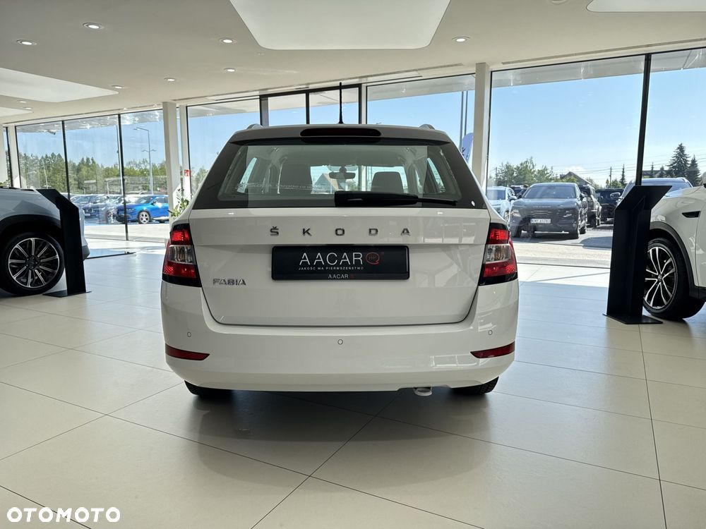 Skoda Fabia 1.0 TSI Ambition - 4