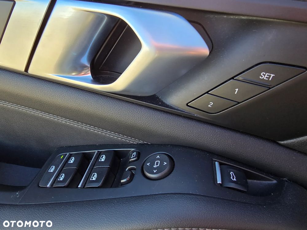 BMW X5 xDrive40i - 34