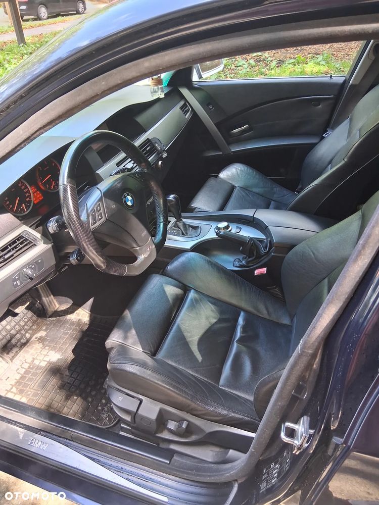BMW Seria 5 525d - 6