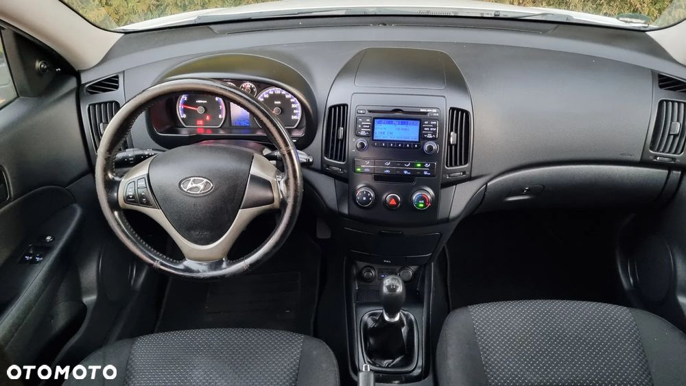 Hyundai i30 1.4 Blue Comfort - 11