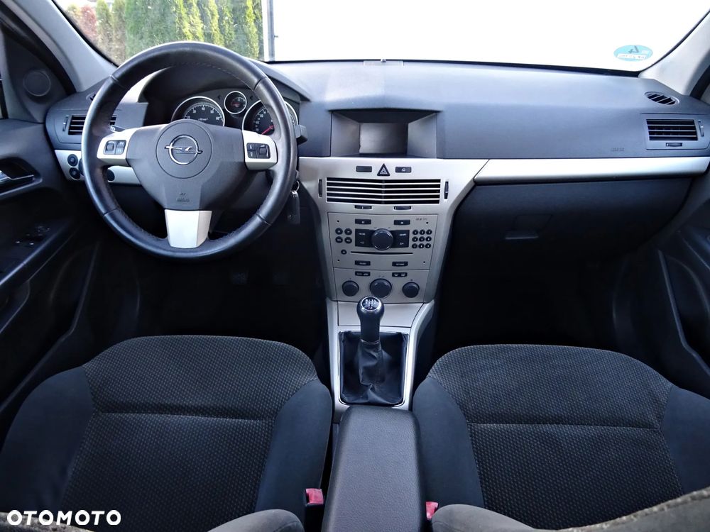 Opel Astra - 8