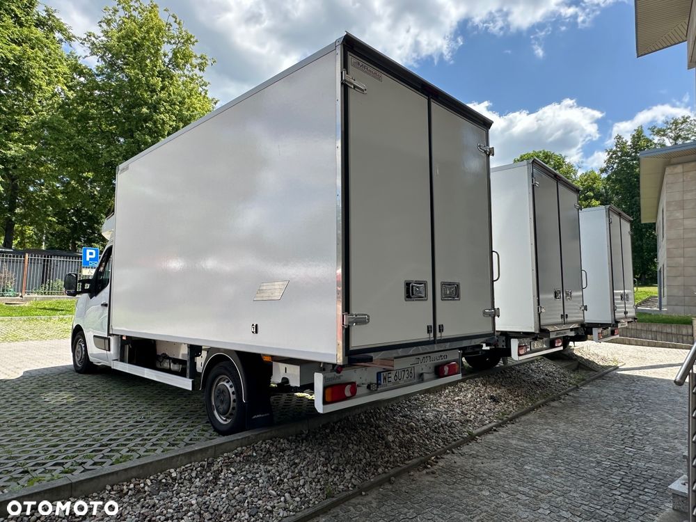 Renault Master 2,3 nowa partia 5 szt Multitemperatura / Salon RP / 8 Euro Palet / -25*C - 10