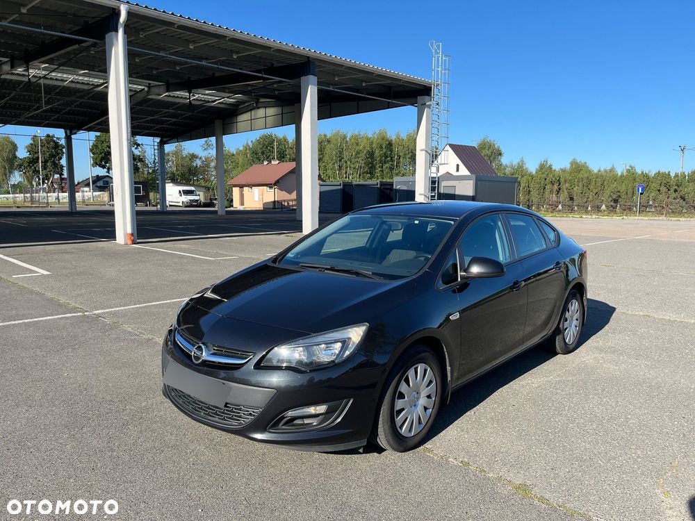 Opel Astra 1.4 T Active - 4
