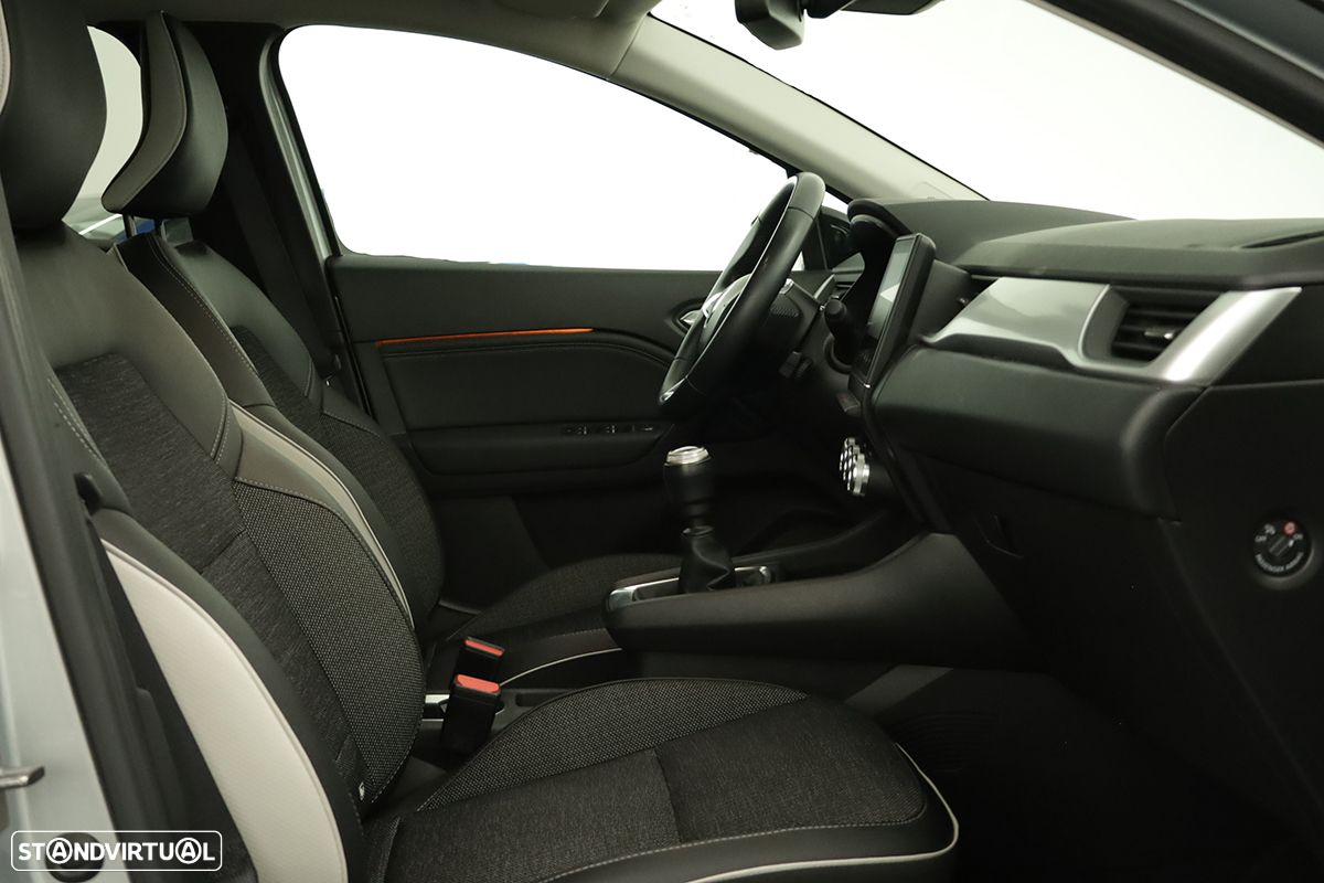 Renault Captur 1.0 TCe Techno Bi-Fuel - 22
