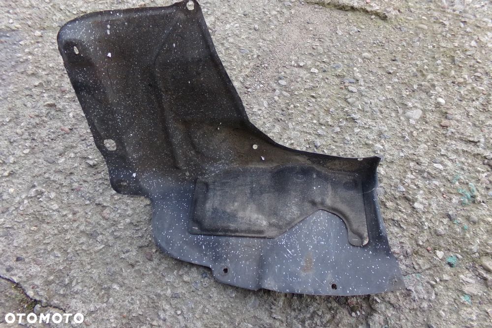 Osłona Dolna silnika Toyota Corolla Verso 2.0 D4D 51442 - 12180 M/T - 2