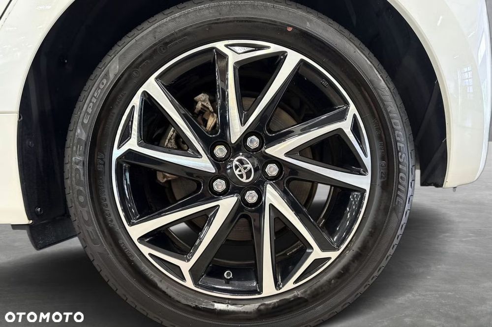 Toyota Yaris 1.5 VVT-i Style - 24