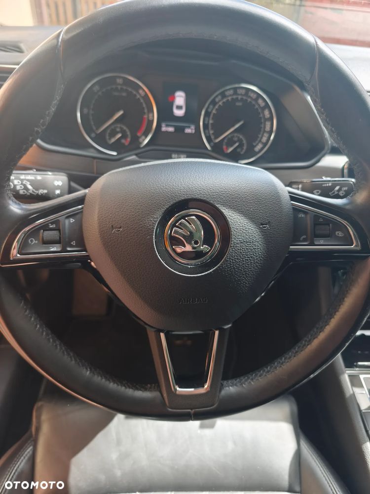 Skoda Superb - 16