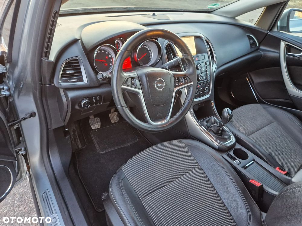 Opel Astra - 20