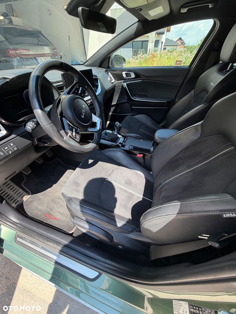 Kia ProCeed 1.5 T-GDI GT Line - 11