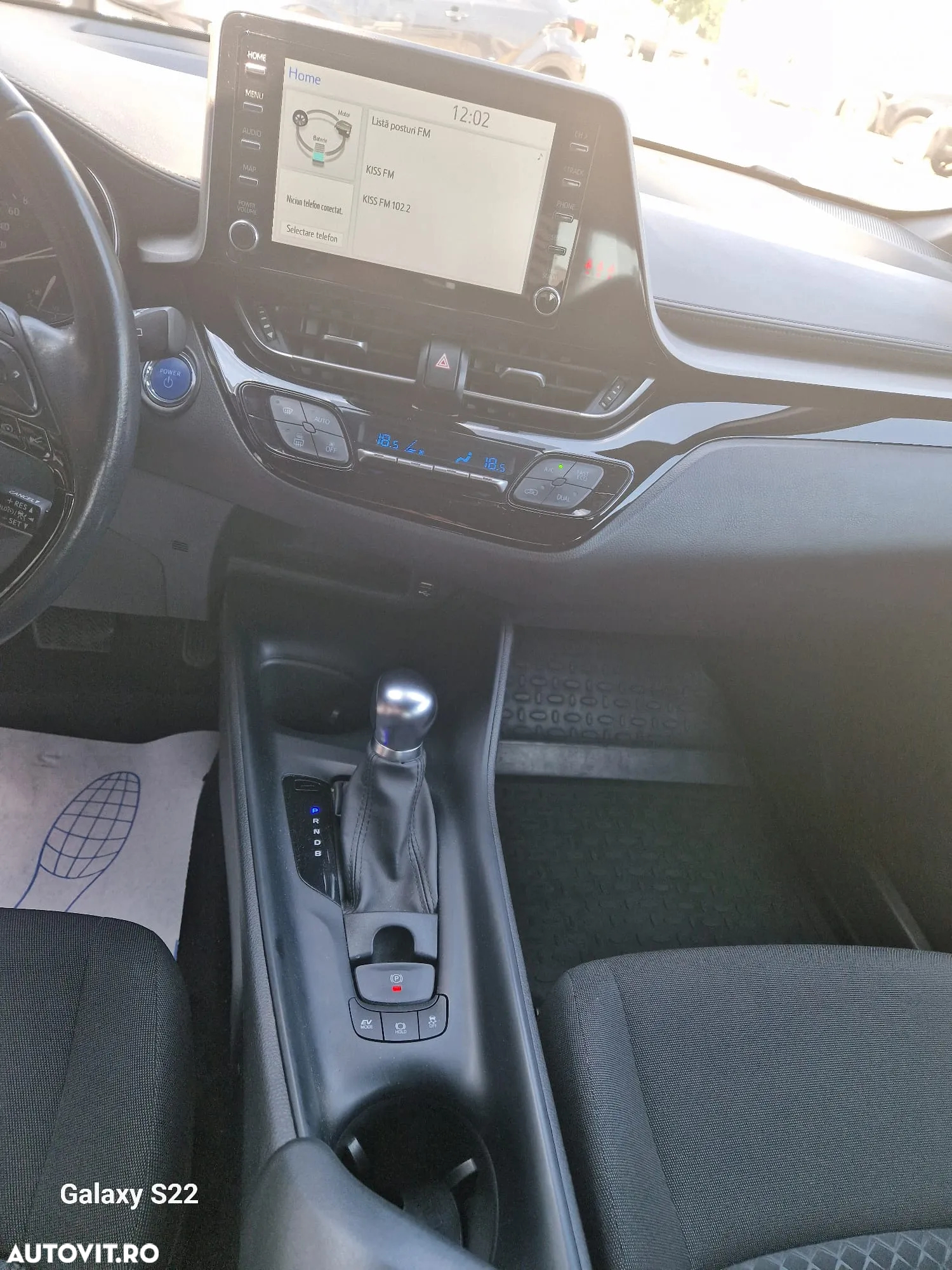 Toyota C-HR 1.8 HSD 4x2 CVT C-enter - 13