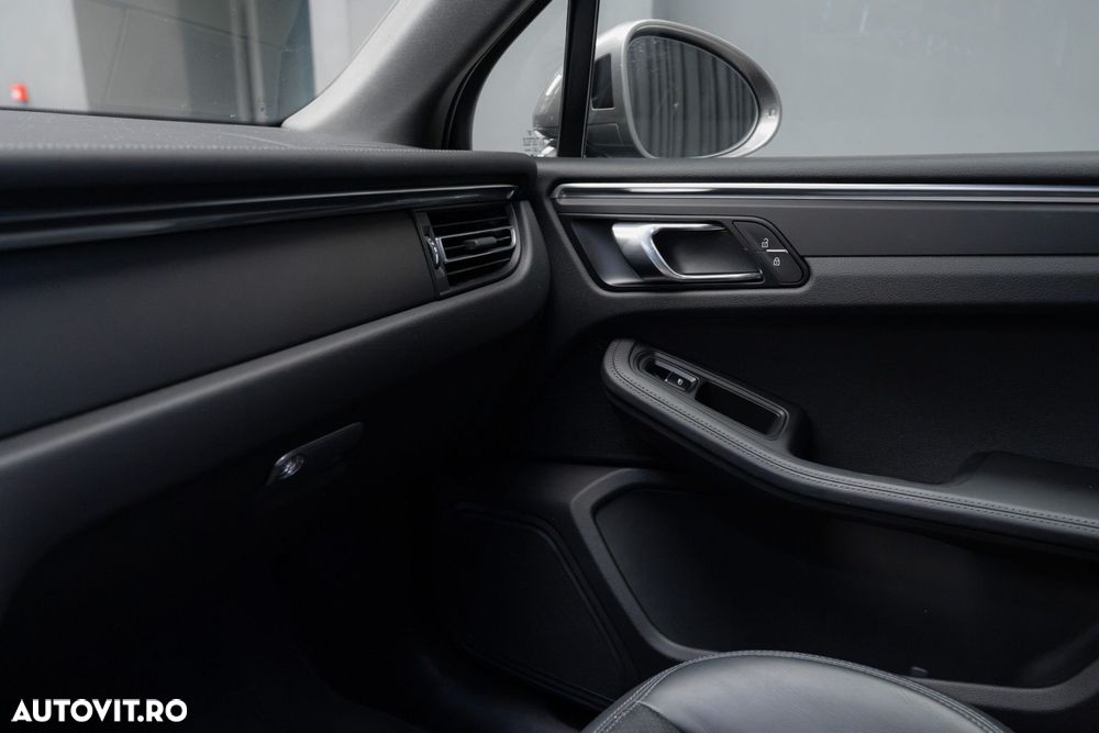 Porsche Macan T PDK - 19