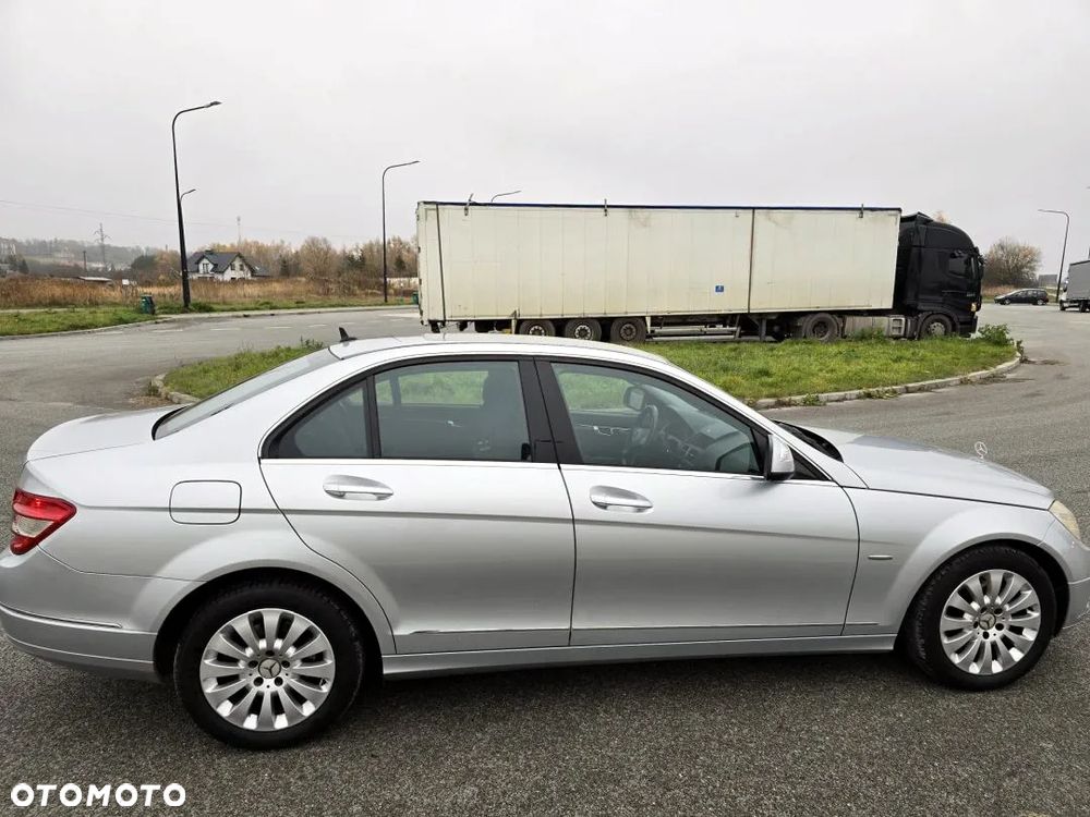 Mercedes-Benz Klasa C 180 Kompressor Avantgarde - 11