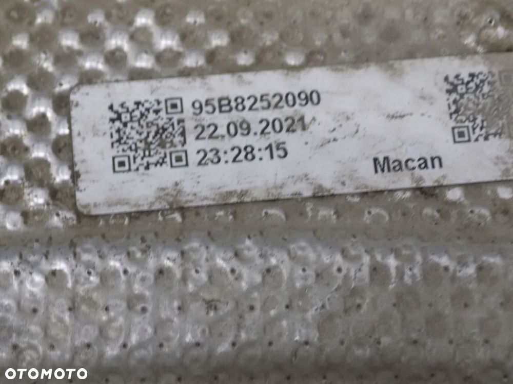 PORSCHE MACAN OSLONA POD SKRZYNIE 95B825209E - 3