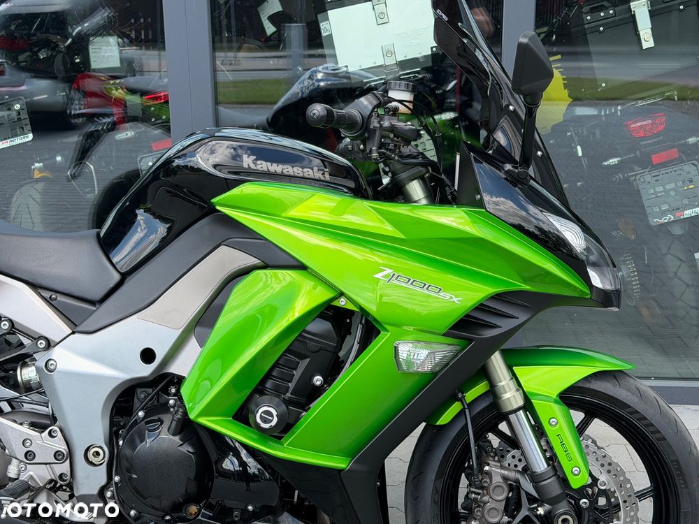 Kawasaki Ninja 1000 SX - 9