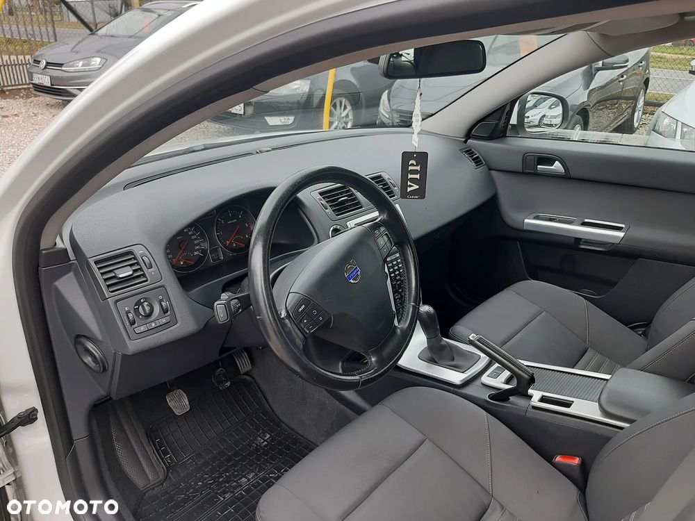 Volvo V50 D2 Kinetic - 15