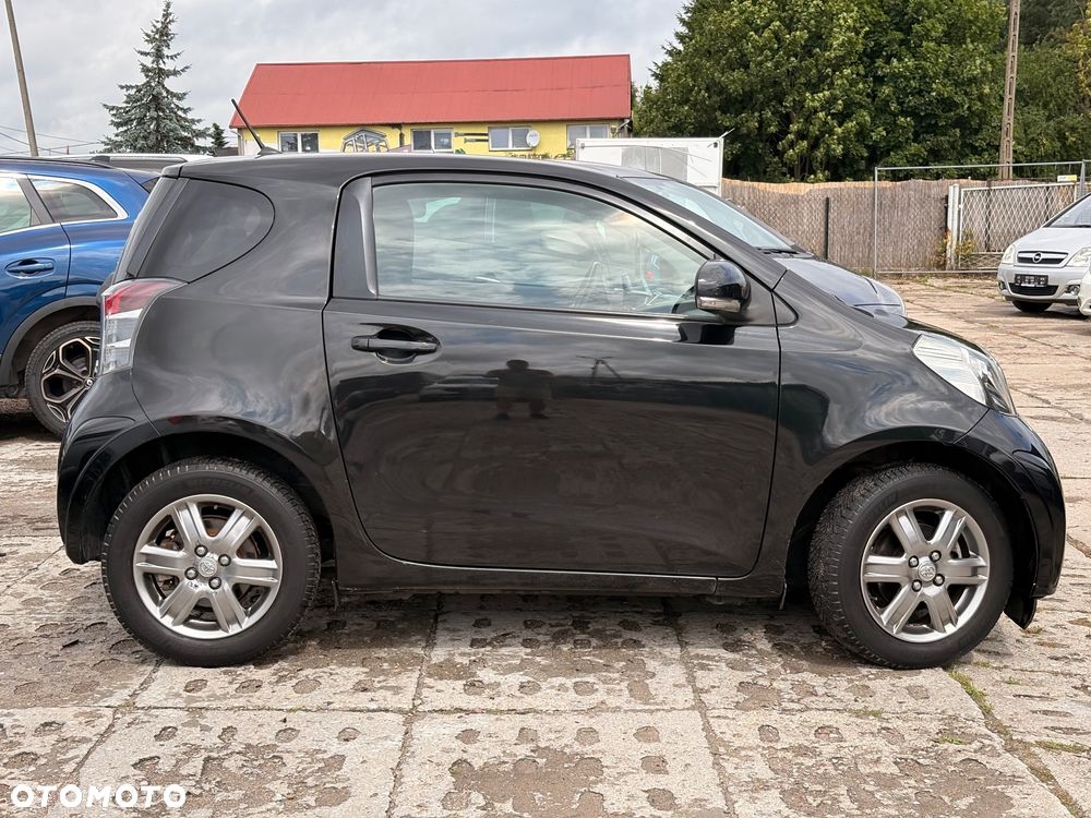 Toyota iQ 1.0 Sol - 10