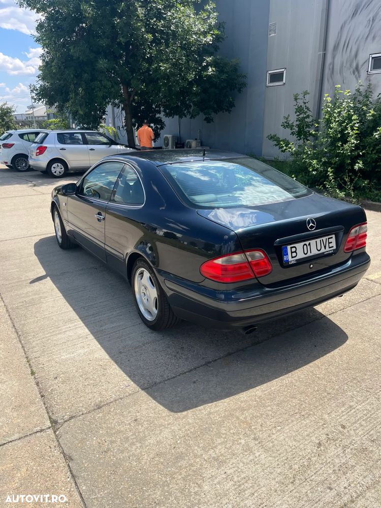 Mercedes-Benz CLK 200 CGI Coupe Aut - 7