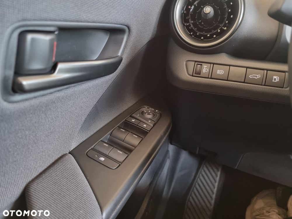 Toyota C-HR - 13