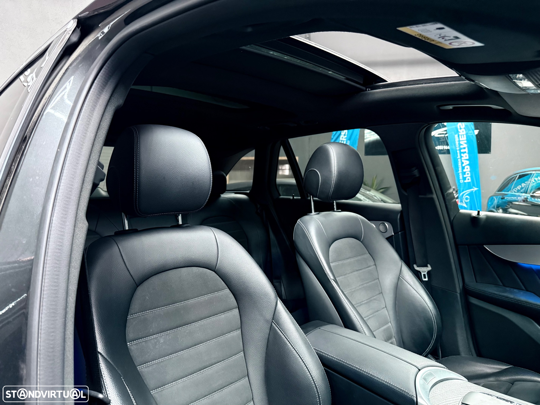 Mercedes-Benz GLC 300 de 4Matic 9G-TRONIC AMG Line Advanced - 23