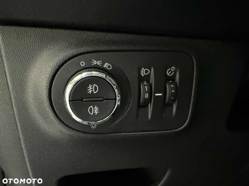 Opel Corsa - 19