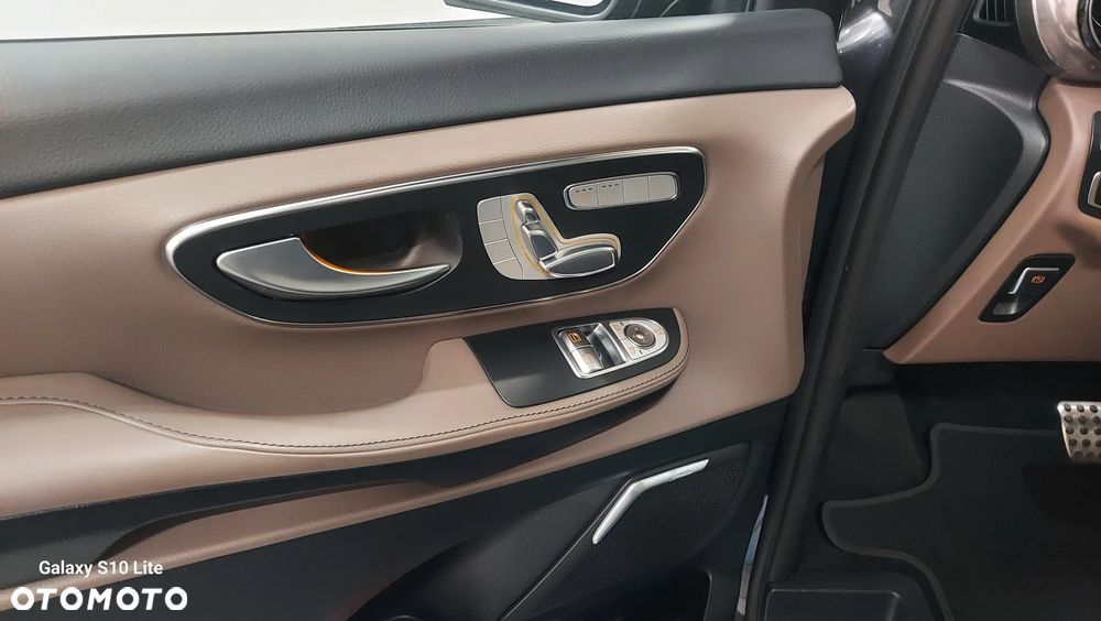 Mercedes-Benz Klasa V 300 d 4-Matic Exclusive 9G-Tronic (d³ugi) - 13