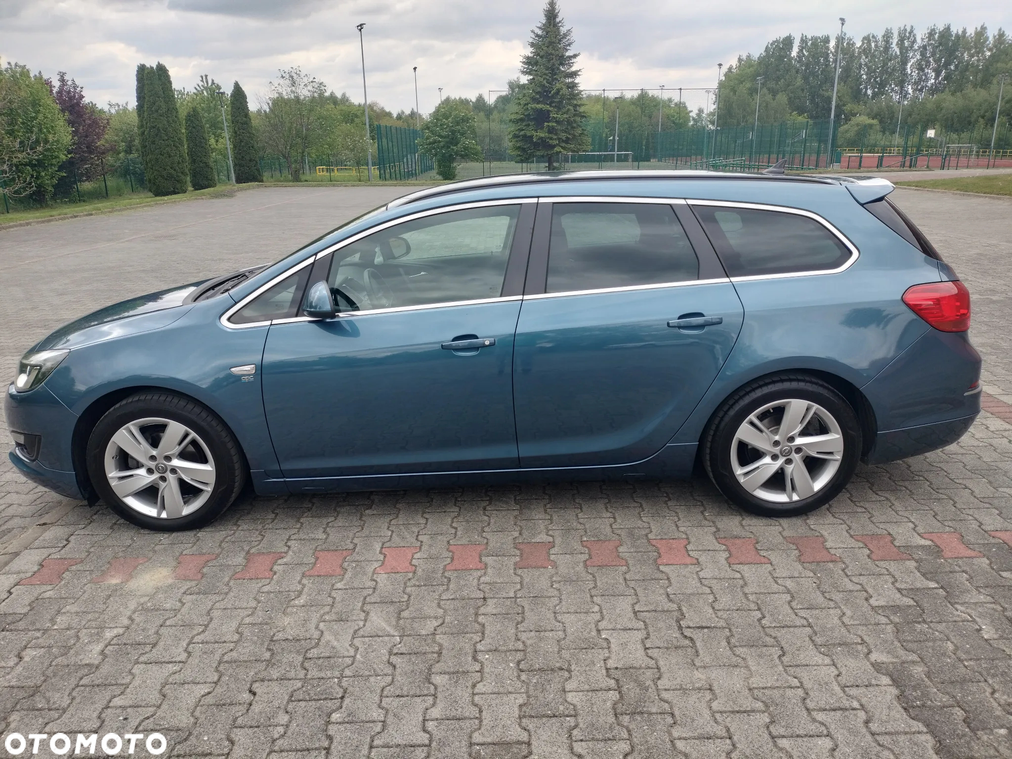 Opel Astra 1.4 Turbo Sports Tourer - 6