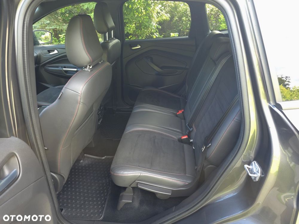 Ford Kuga 2.0 TDCi AWD Titanium - 10
