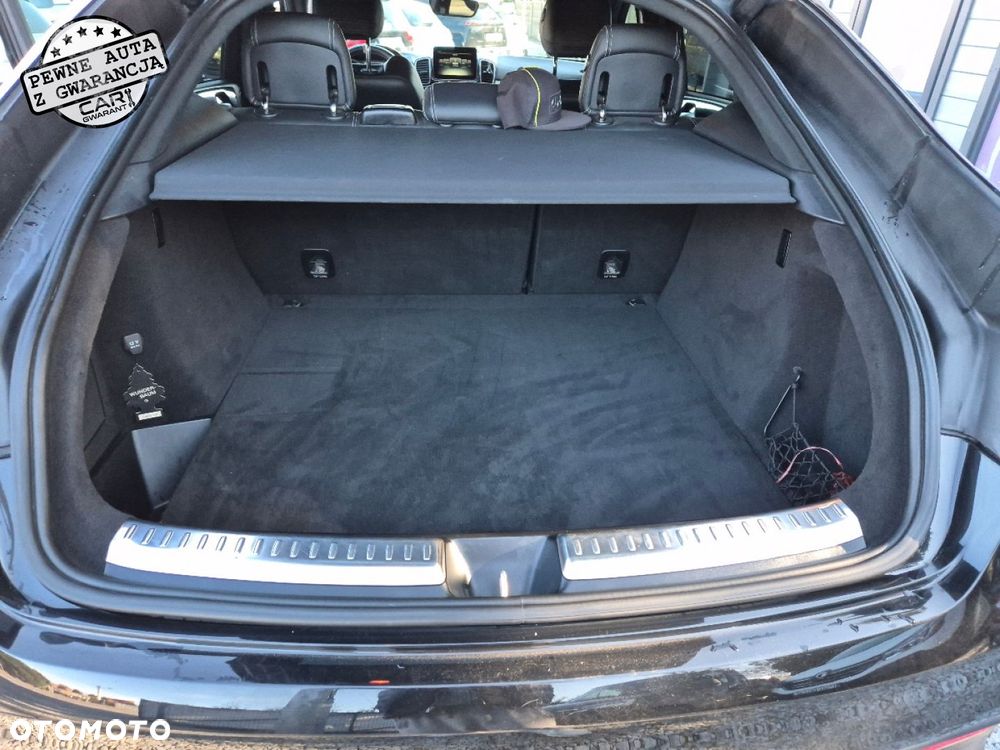 Mercedes-Benz GLE - 23