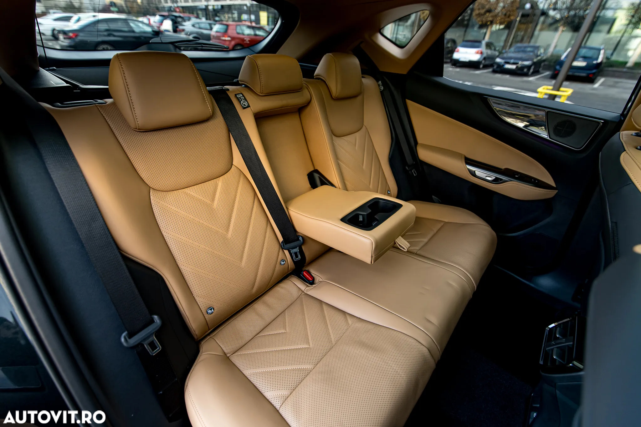 Lexus Seria NX 350h AWD CVT HEV Executive - 29