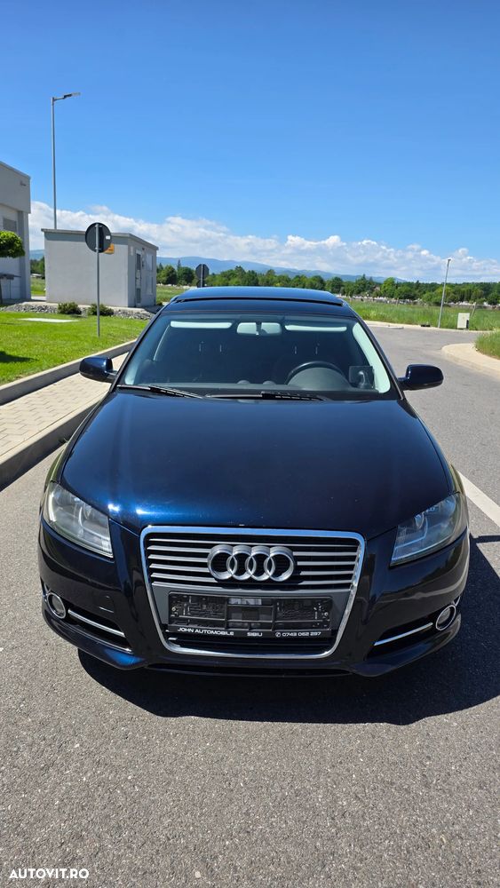 Audi A3 2.0 TDI DPF S tronic S line Sportpaket - 7