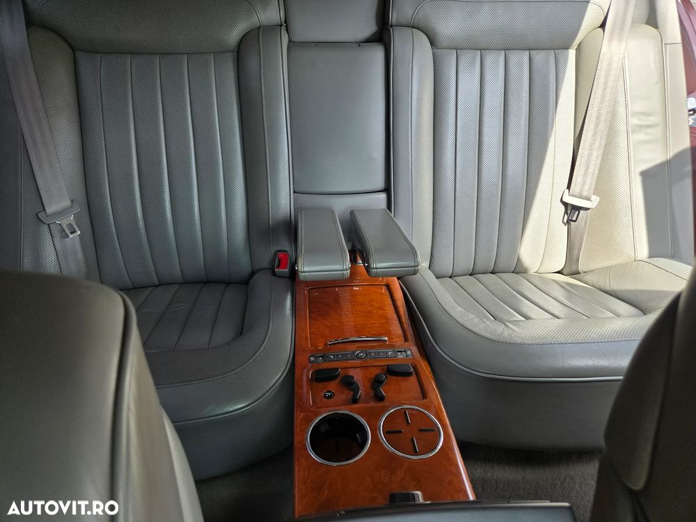 Volkswagen Phaeton - 18