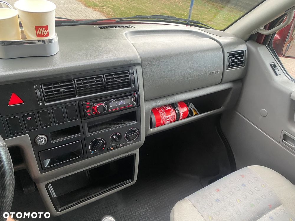 Volkswagen Transporter T4 - 18