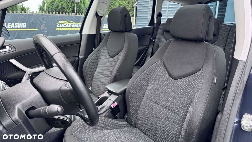 Peugeot 308 - 19