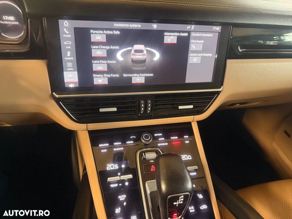 Porsche Cayenne - 14