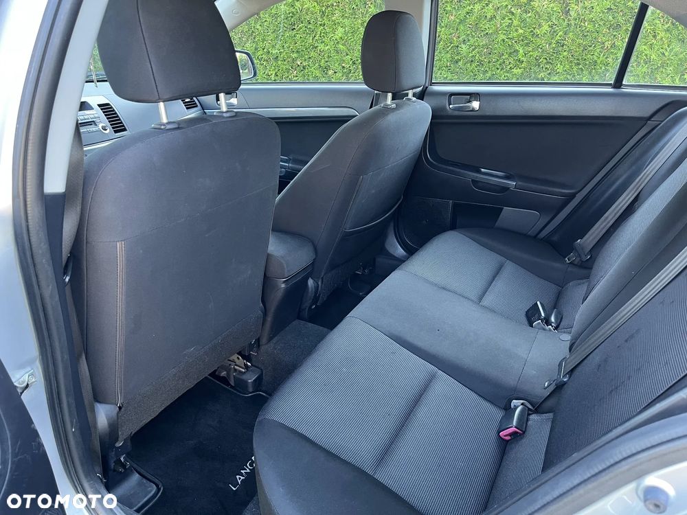 Mitsubishi Lancer 1.8 Instyle - 5