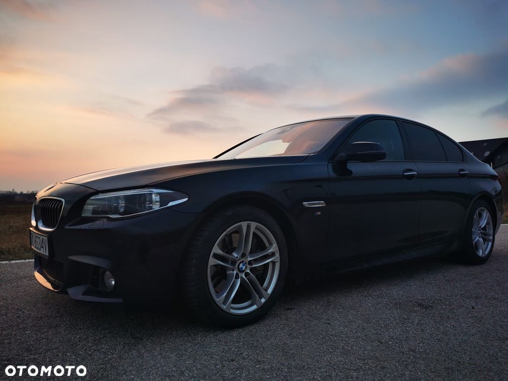 BMW Seria 5 525d xDrive - 1