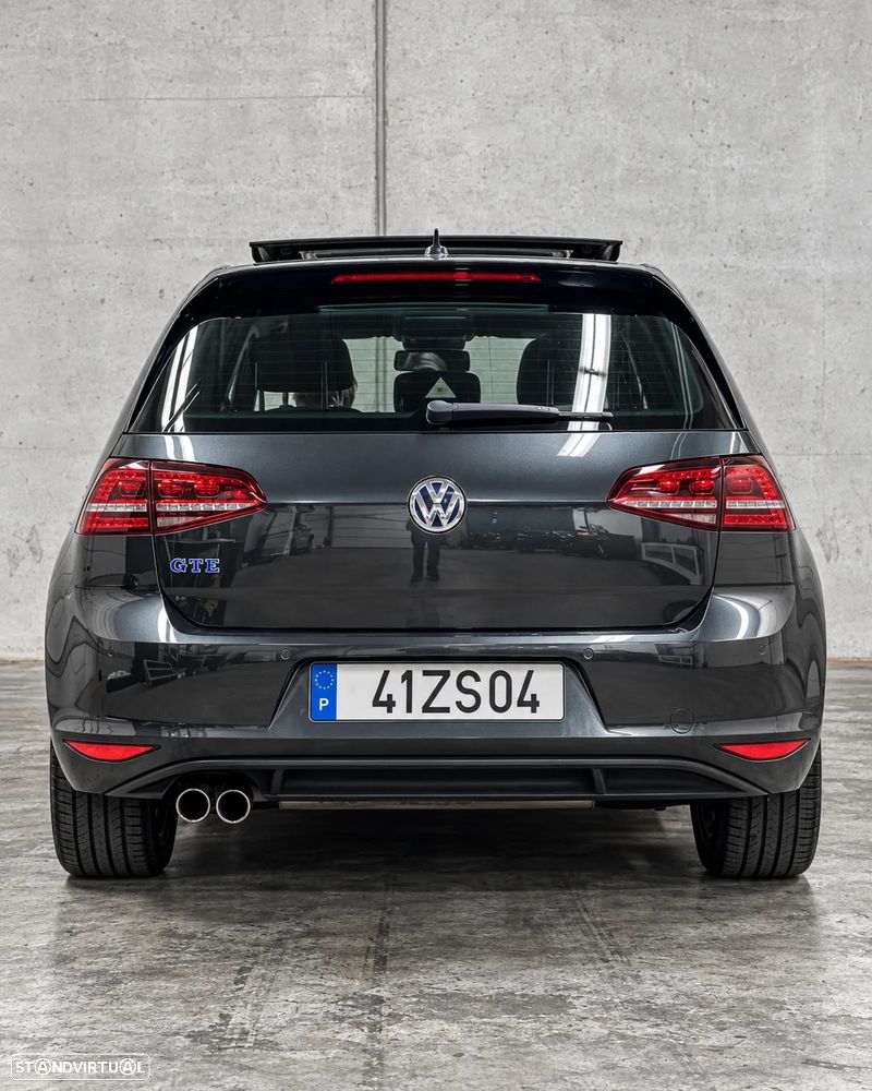 VW Golf - 6
