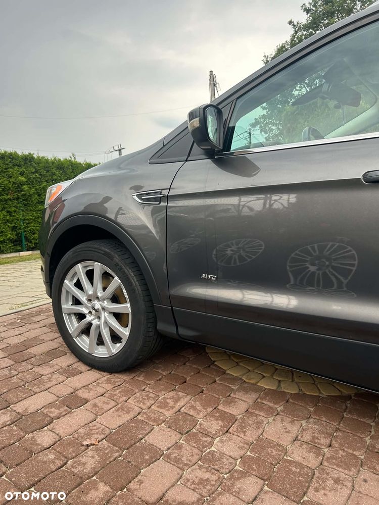 Ford Kuga 2016 photo 4